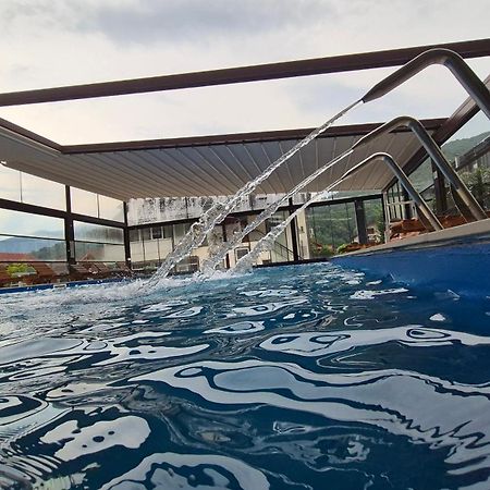 Vila Crinilor Călimăneşti Exteriér fotografie